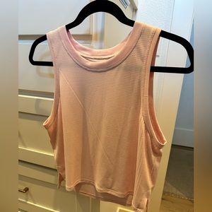 Lululemon muscle tank size 6